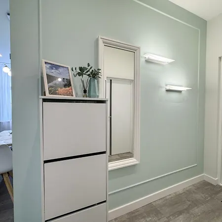 уютная после ремонта Apartment *