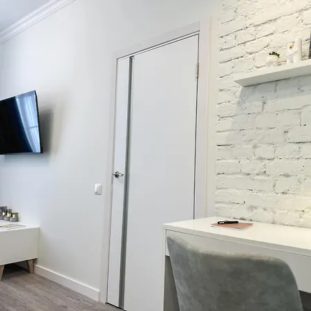 уютная после ремонта Apartment *